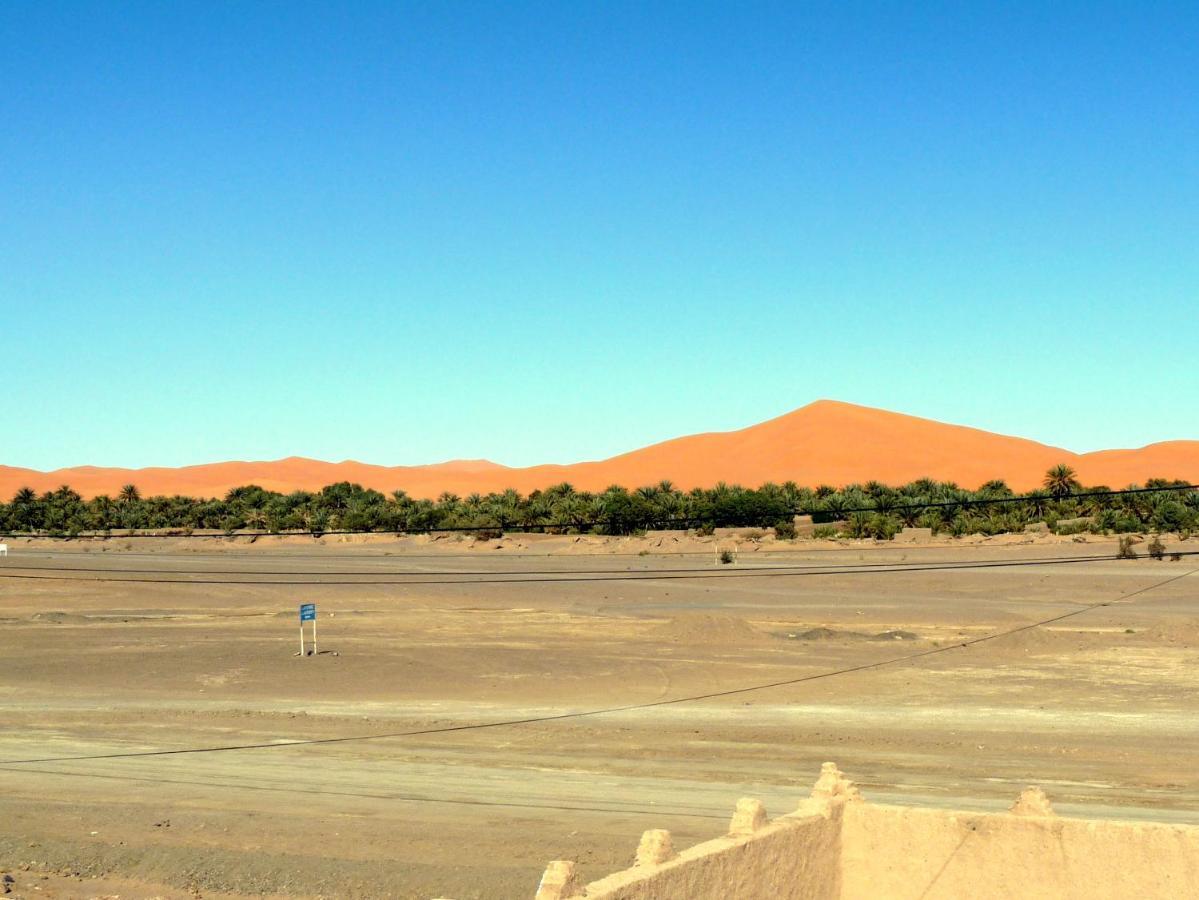 La Vallée des Dunes - Maison d'hôtes et Bivouac Acomodação com café da manhã Merzouga Exterior foto