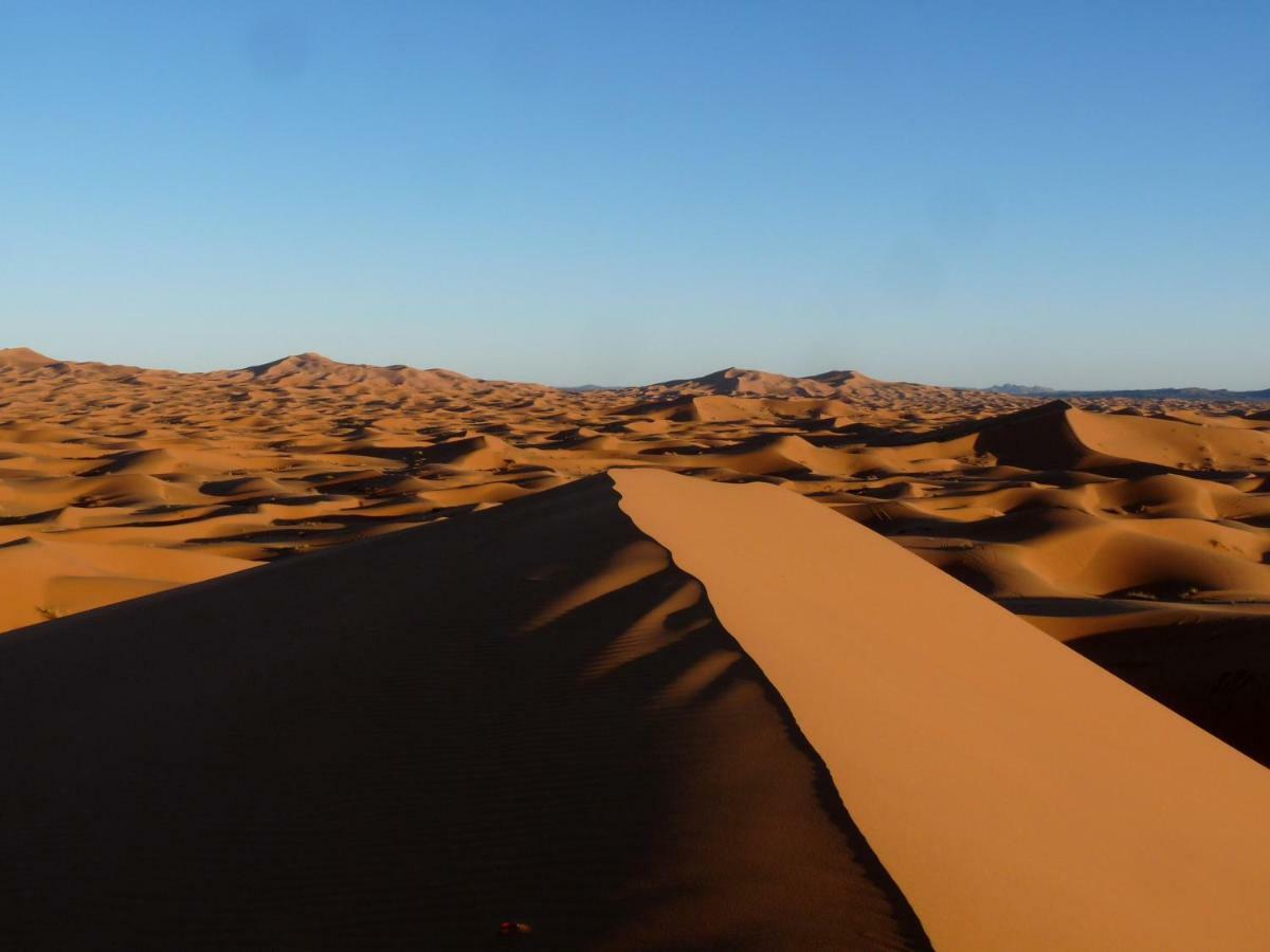 La Vallée des Dunes - Maison d'hôtes et Bivouac Acomodação com café da manhã Merzouga Exterior foto